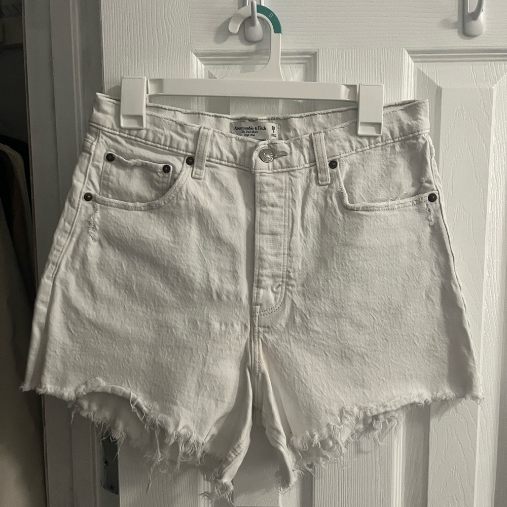 Abercrombie and Fitch The Dad Short High Rise size 29/8
